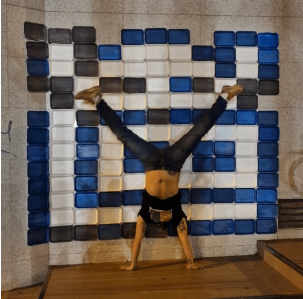 Zoom sur Artiste : Mr. Bad Tiles - Pixel Corner