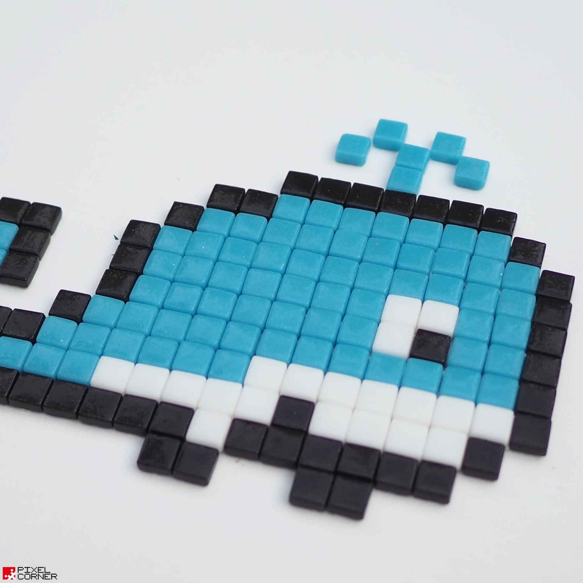 Pixel Art Kit "Baleine Bleue" par Pixel Corner - Kits de loisirs créatifs